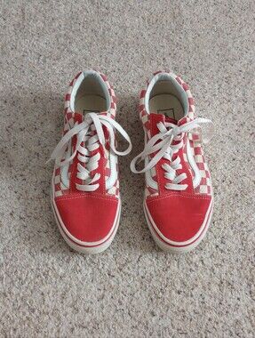 Red Checkered Old Skool Vans Like New Size Men's 6 Or Women's 7.5